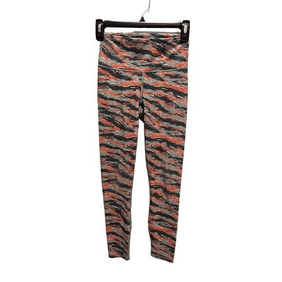 Fabletics leggings  - Picture 1 of 8